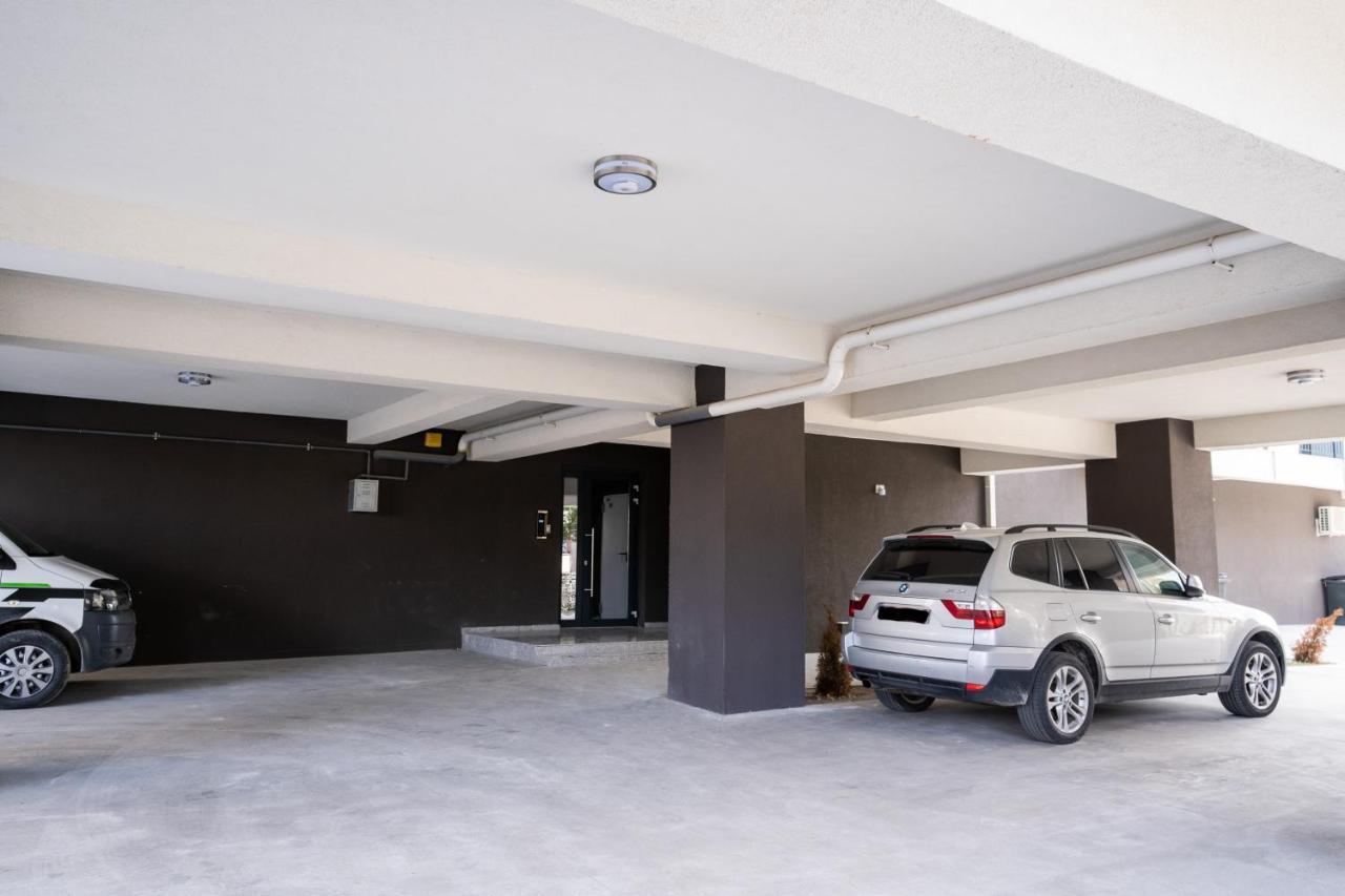 Velier Holiday Apartments Мамая Экстерьер фото