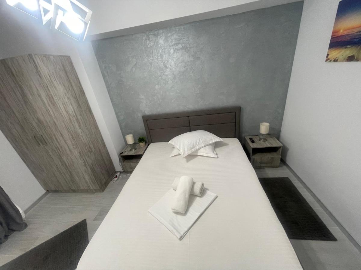 Velier Holiday Apartments Мамая Экстерьер фото